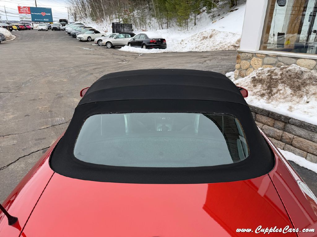 2011 Audi TT Image 24