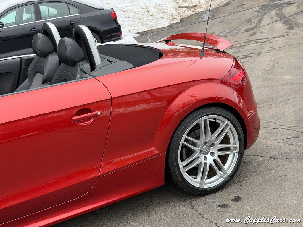 2011 Audi TT Image 37