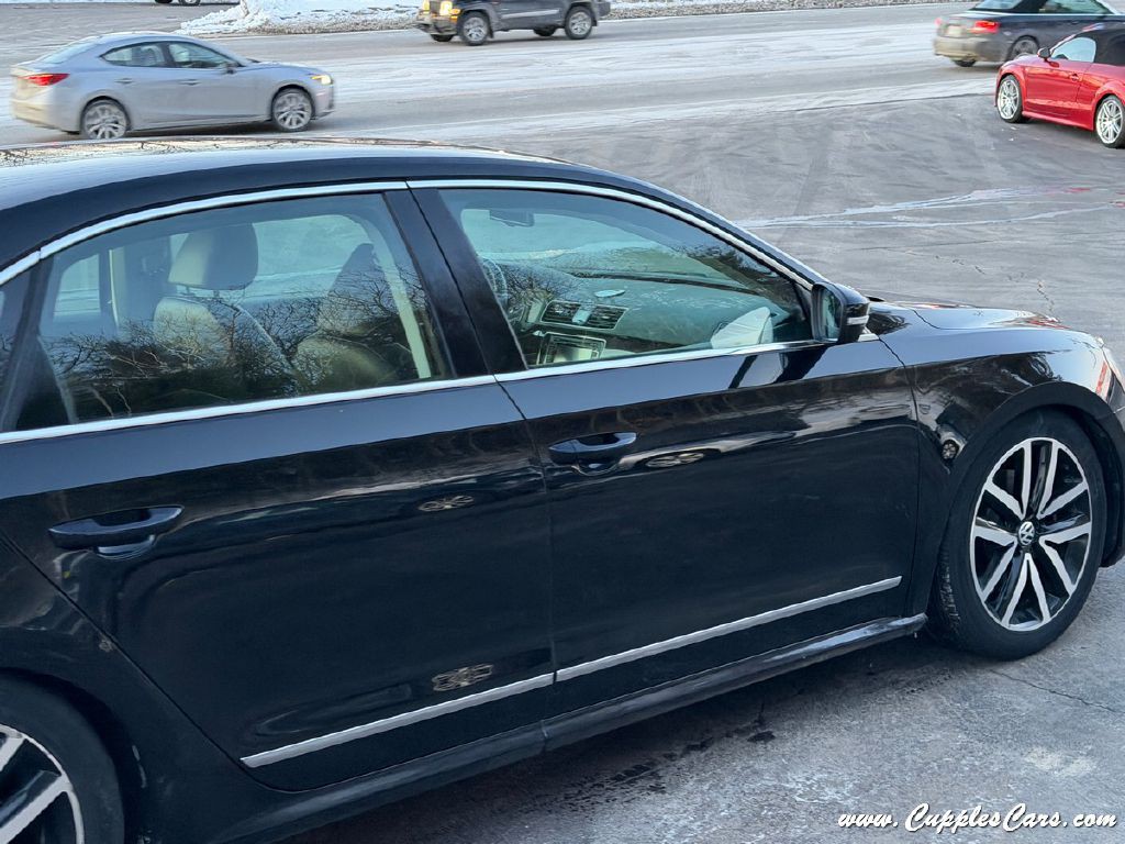 2013 Volkswagen Passat Image 42