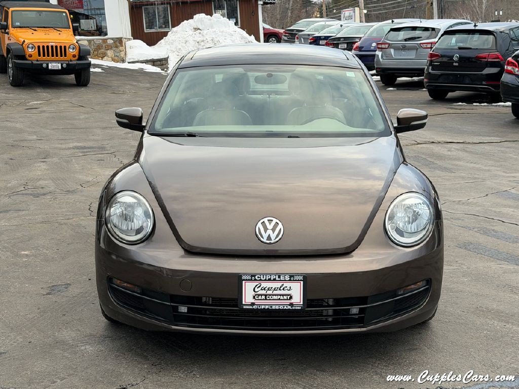 2014 Volkswagen Beetle Image 29