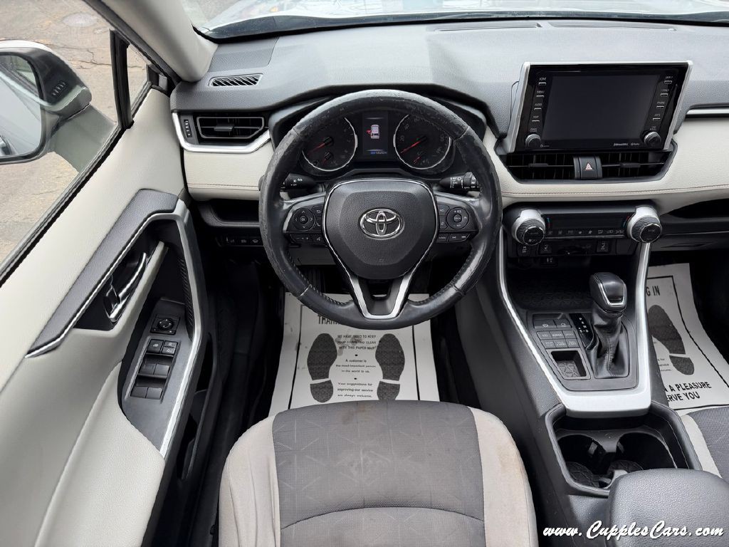 2019 Toyota Rav4 Image 18