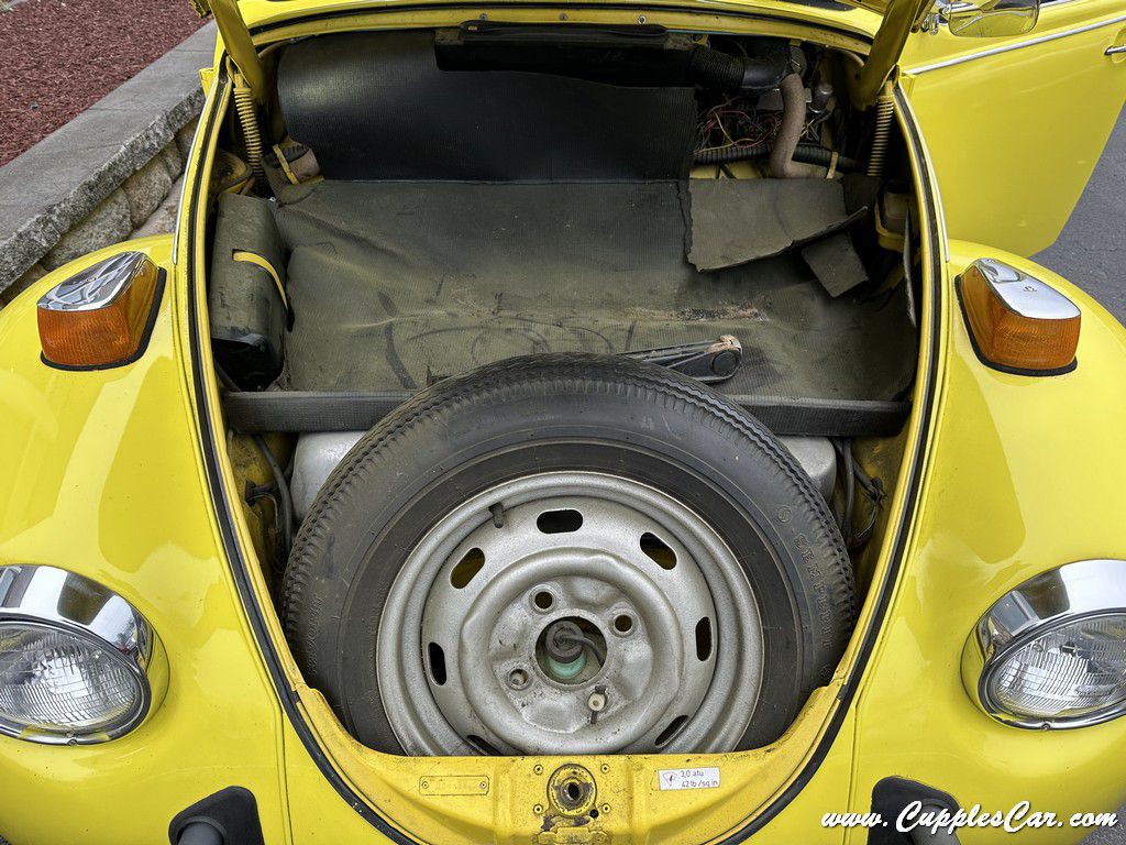 1974 Volkswagen Beetle Image 16