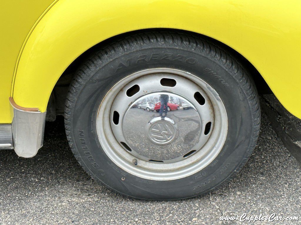 1974 Volkswagen Beetle Image 30