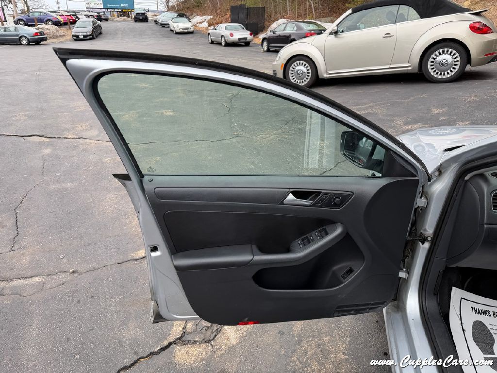 2014 Volkswagen Jetta Image 6