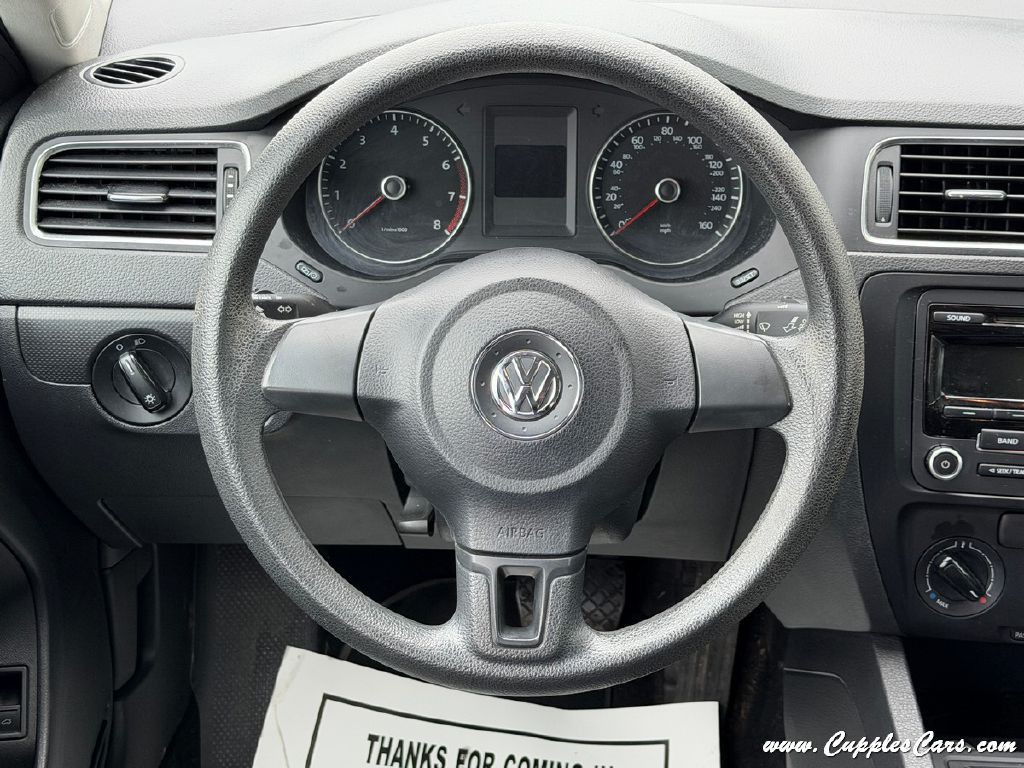 2014 Volkswagen Jetta Image 17