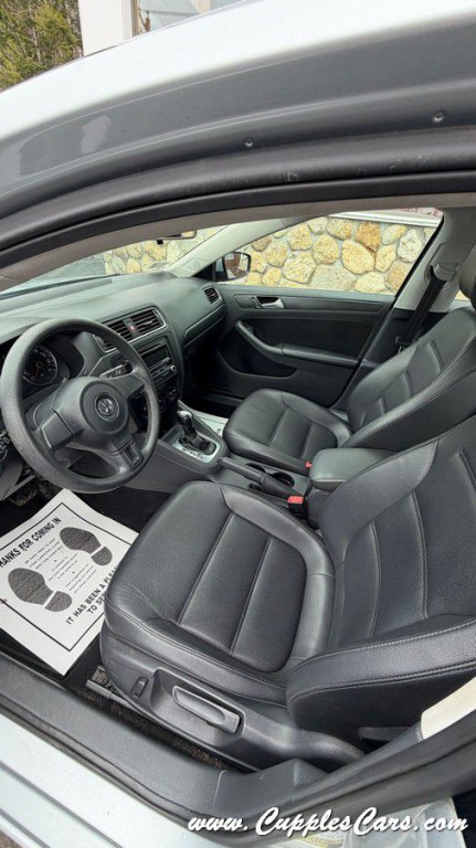 2014 Volkswagen Jetta Image 27