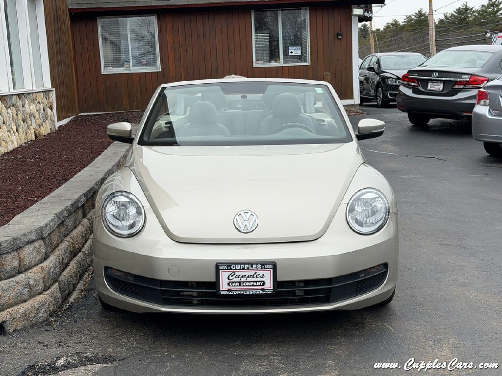 2015 Volkswagen Beetle Image 18