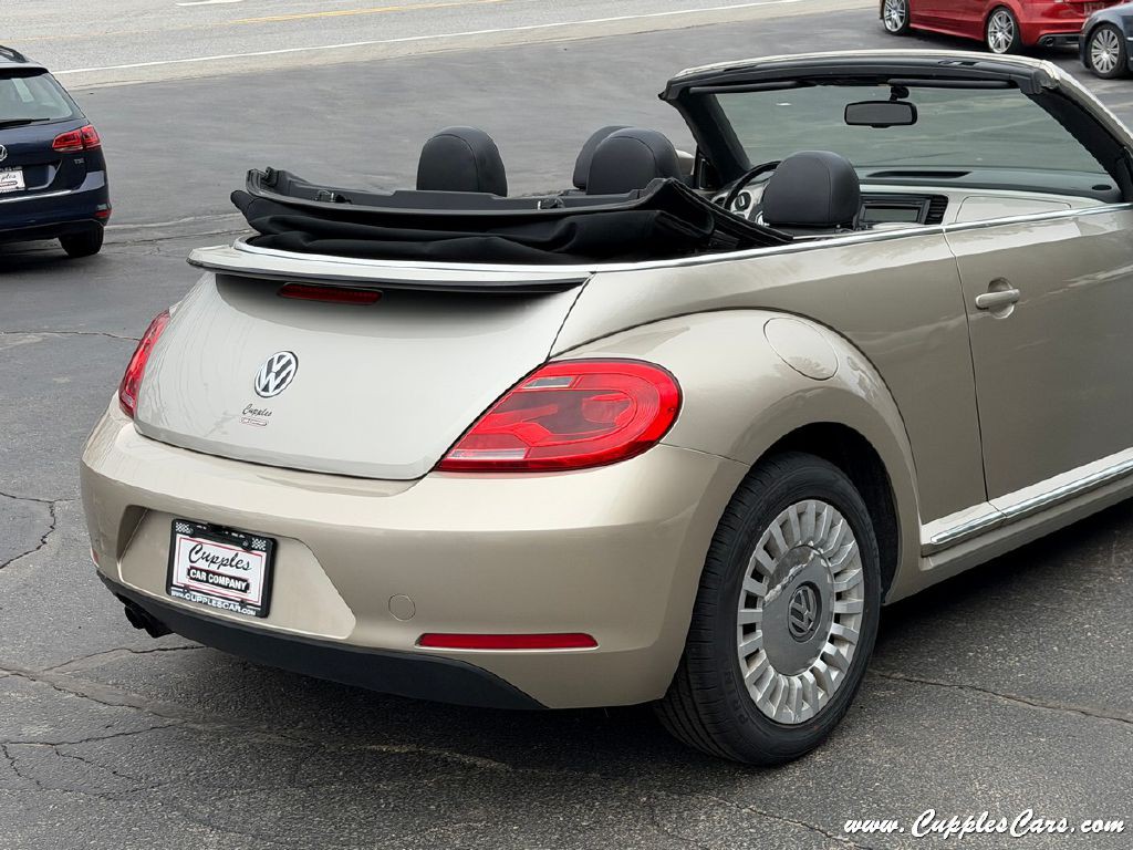 2015 Volkswagen Beetle Image 41
