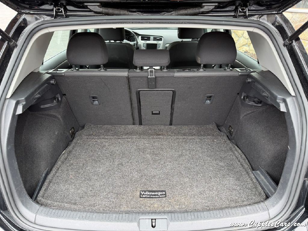 2016 Volkswagen Golf Image 8