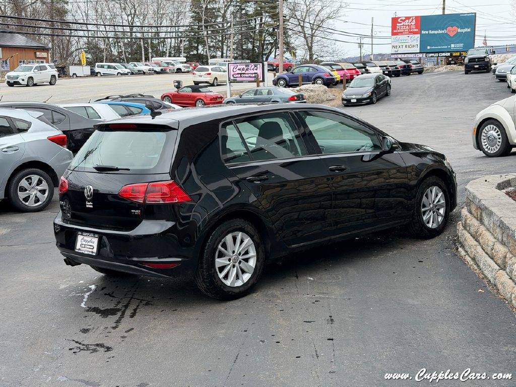 2016 Volkswagen Golf Image 9