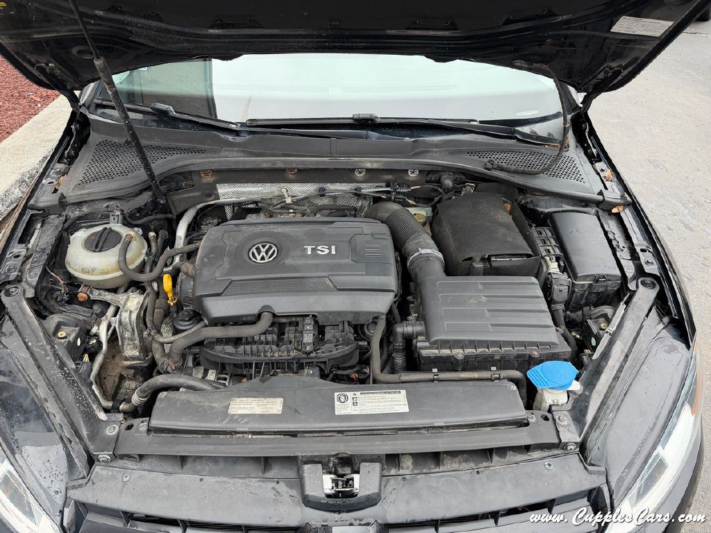2016 Volkswagen Golf Image 14