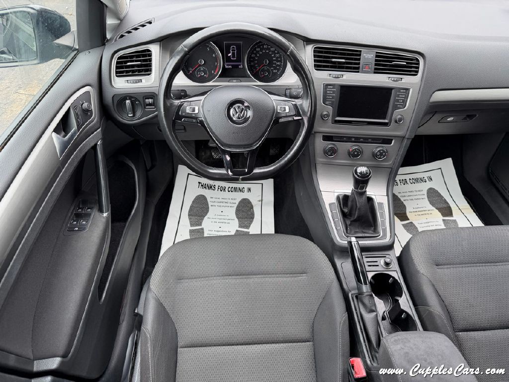 2016 Volkswagen Golf Image 16