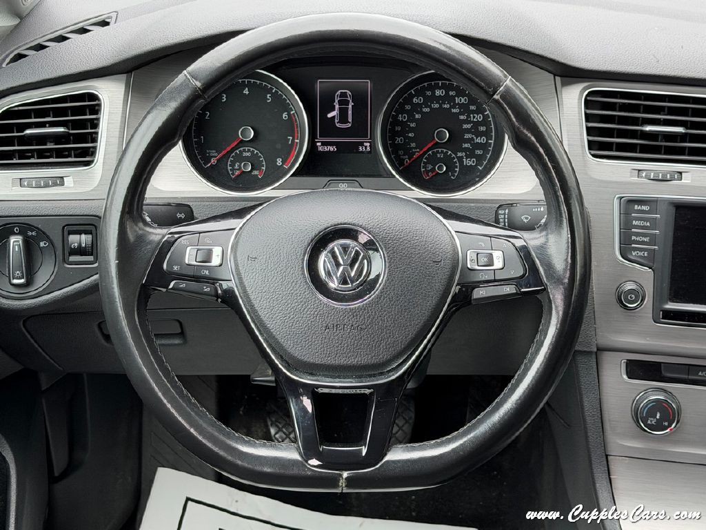 2016 Volkswagen Golf Image 19