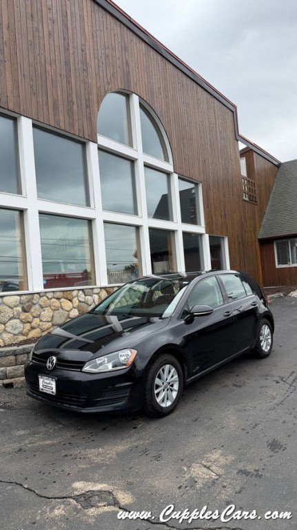 2016 Volkswagen Golf Image 27