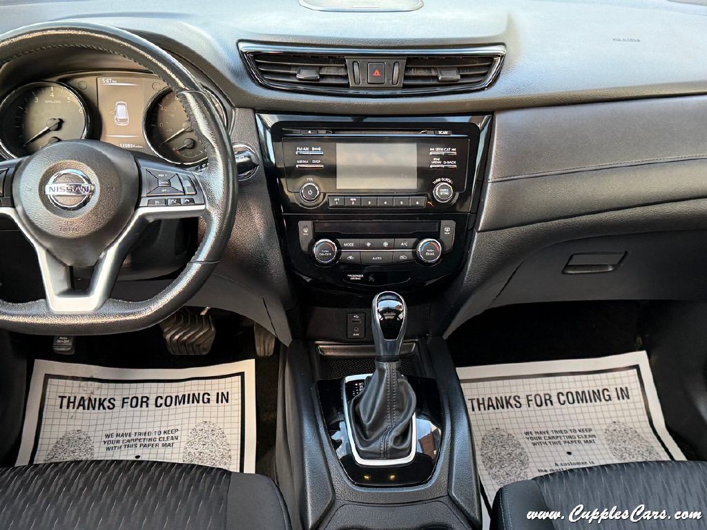 2018 Nissan Rogue Image 20