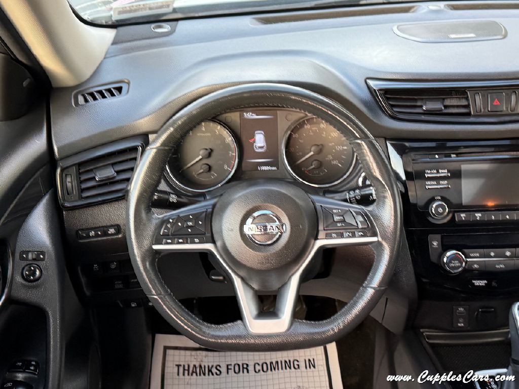 2018 Nissan Rogue Image 21