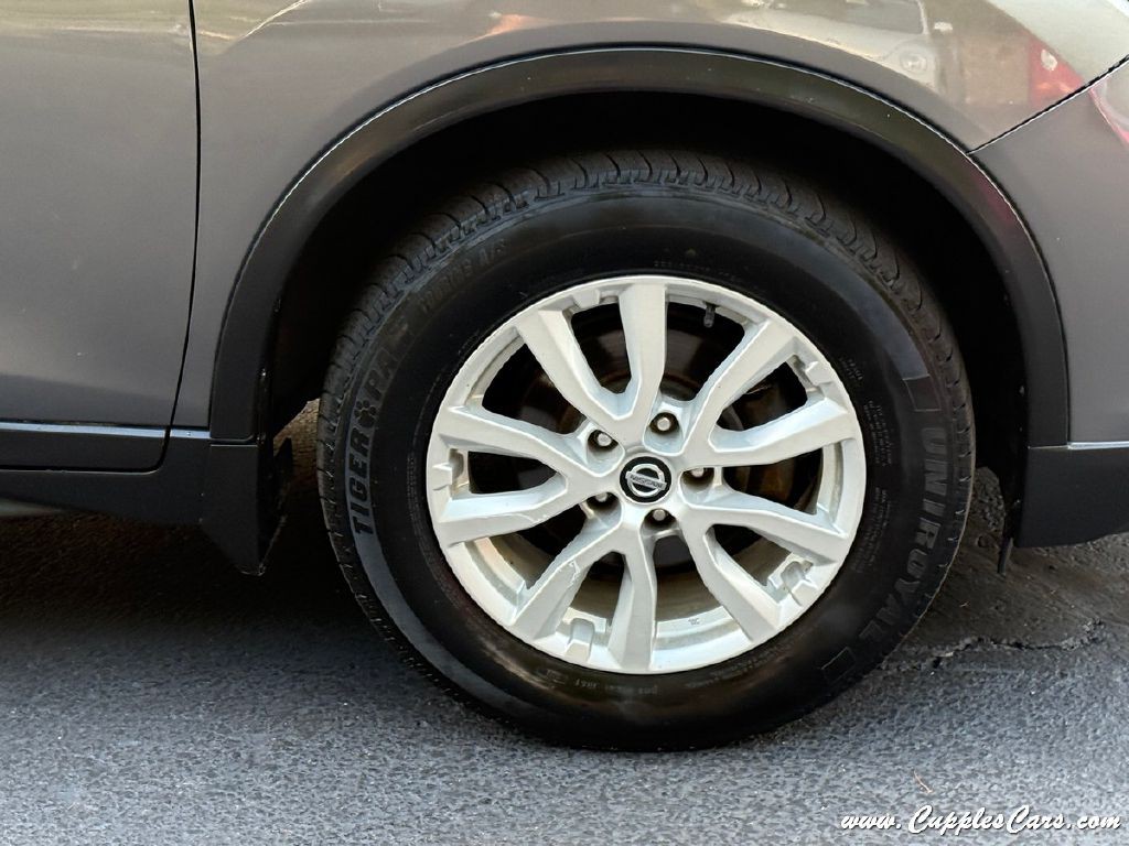 2018 Nissan Rogue Image 39