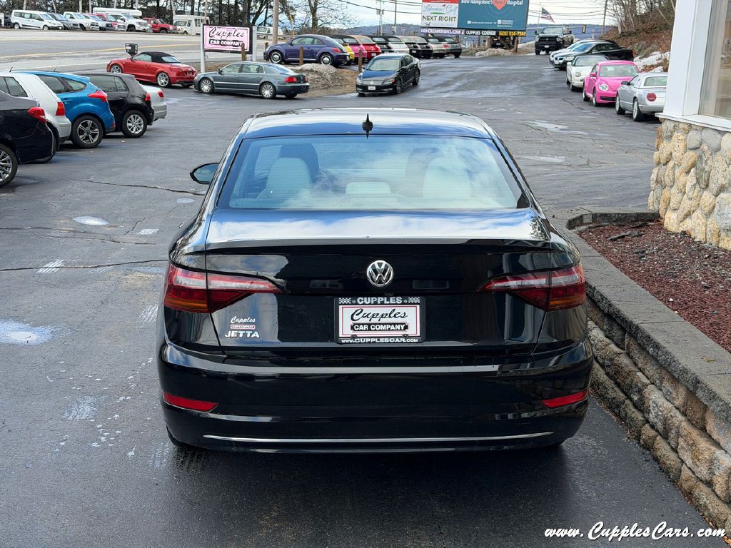 2019 Volkswagen Jetta Image 10