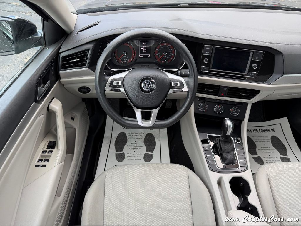 2019 Volkswagen Jetta Image 16