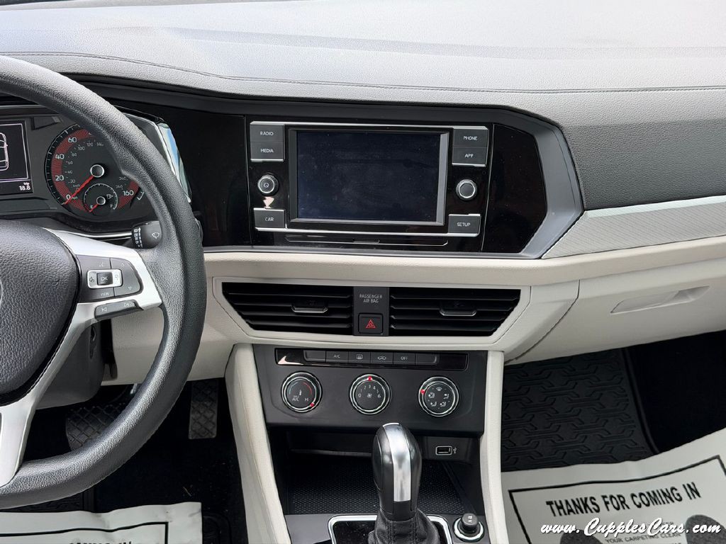 2019 Volkswagen Jetta Image 17