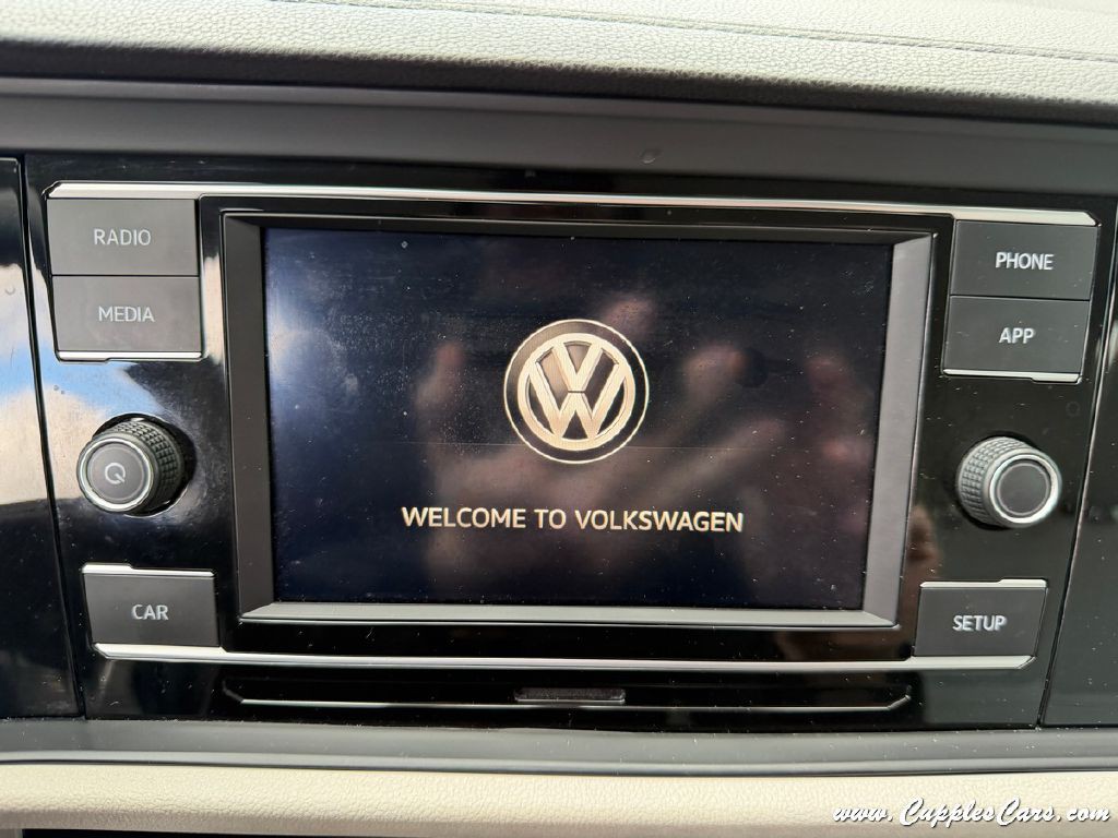 2019 Volkswagen Jetta Image 24