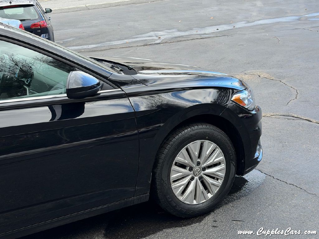 2019 Volkswagen Jetta Image 40