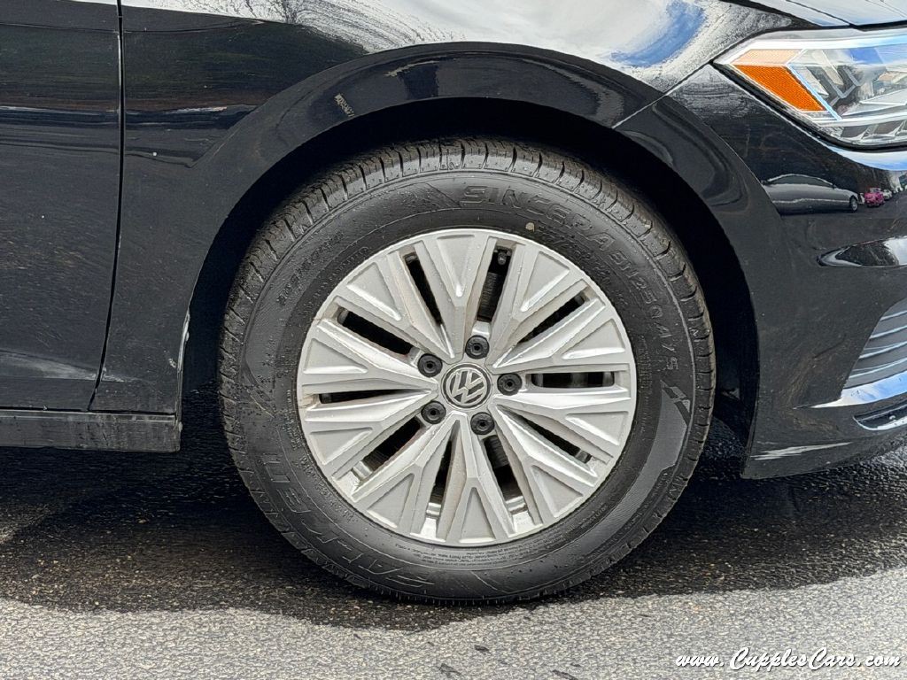 2019 Volkswagen Jetta Image 41