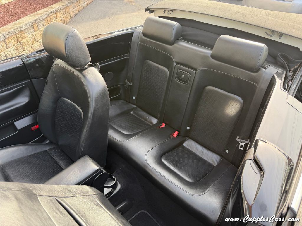 2010 Volkswagen Beetle Image 7