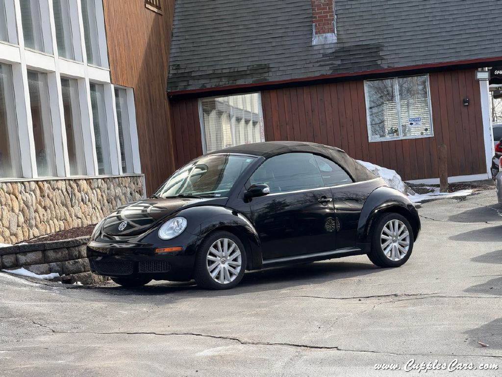 2010 Volkswagen Beetle Image 16