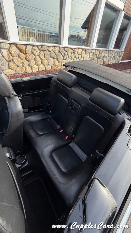 2010 Volkswagen Beetle Image 36