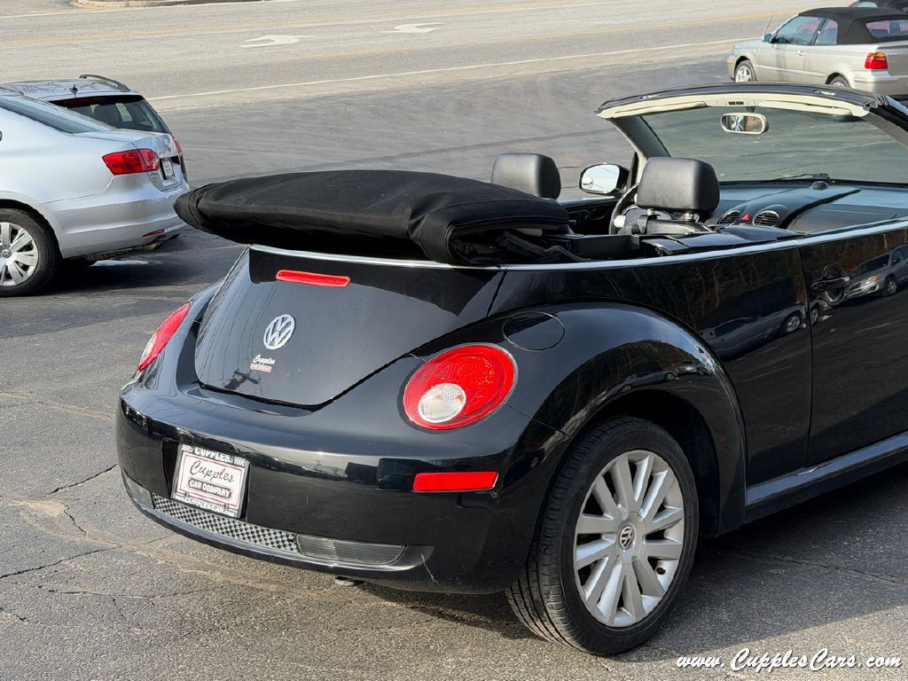 2010 Volkswagen Beetle Image 43