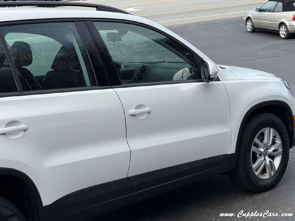 2017 Volkswagen Tiguan Image 39