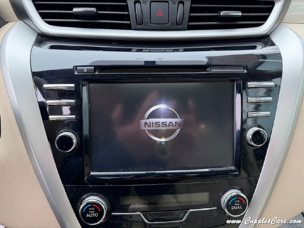 2017 Nissan Murano Image 19