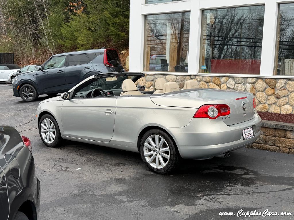 2010 Volkswagen Eos Image 3