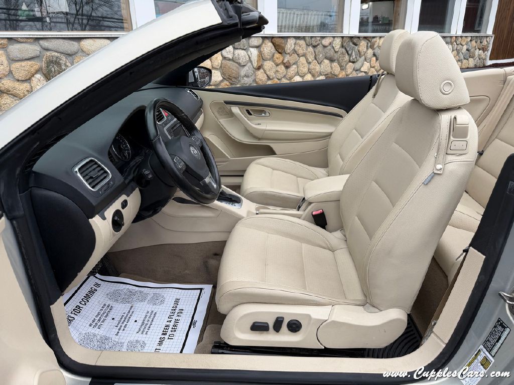 2010 Volkswagen Eos Image 10