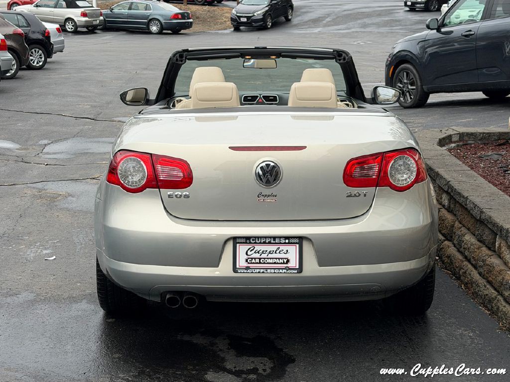 2010 Volkswagen Eos Image 16