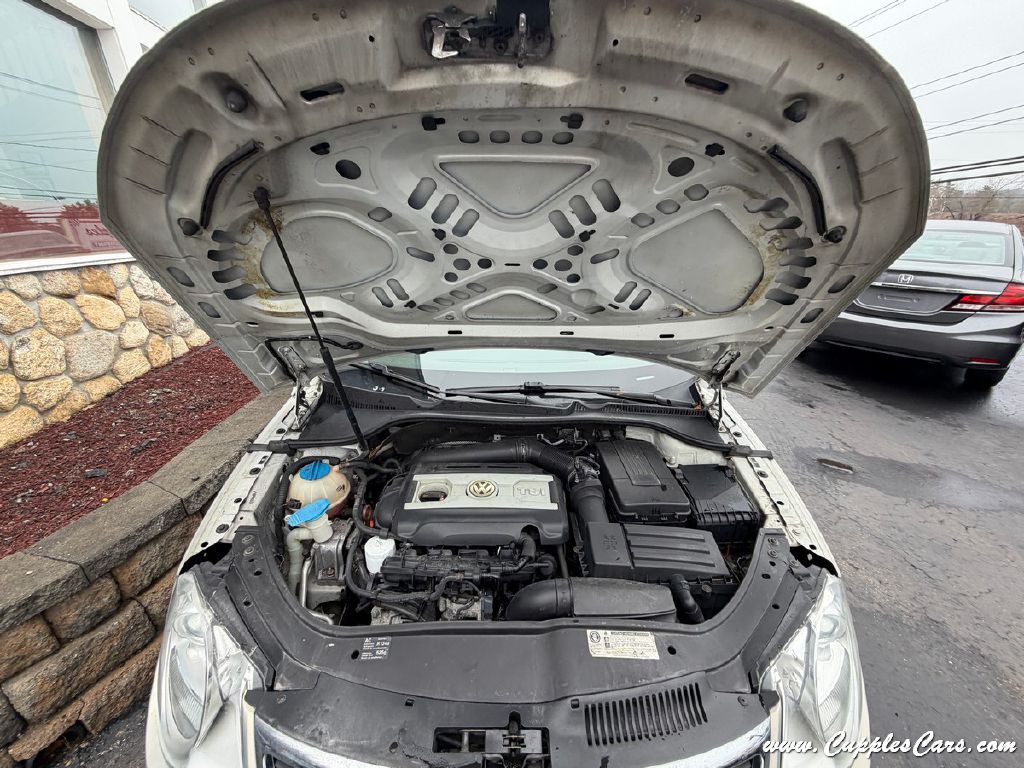 2010 Volkswagen Eos Image 20