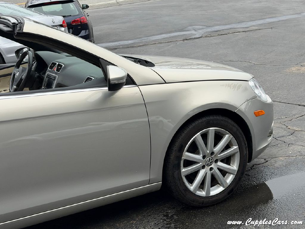 2010 Volkswagen Eos Image 44