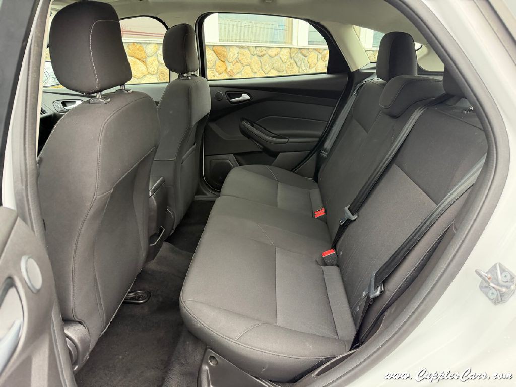 2018 Ford Focus Image 8