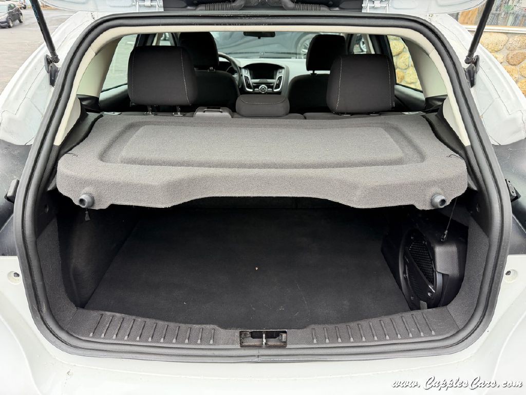 2018 Ford Focus Image 9