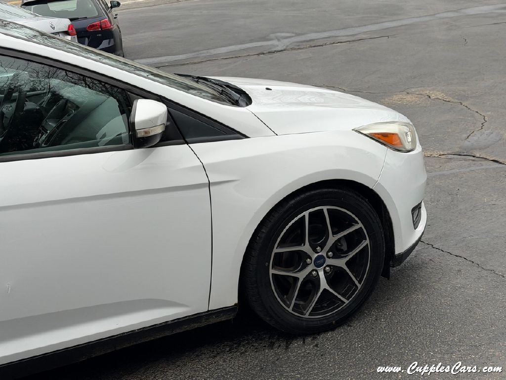 2018 Ford Focus Image 43