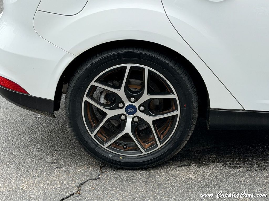 2018 Ford Focus Image 45