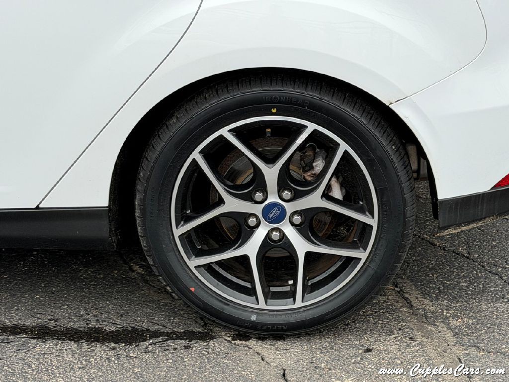 2018 Ford Focus Image 46