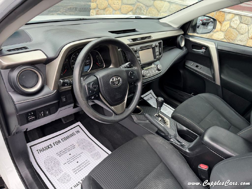 2014 Toyota Rav4 Image 5