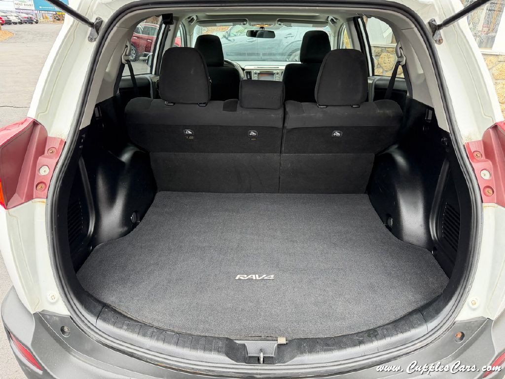 2014 Toyota Rav4 Image 9