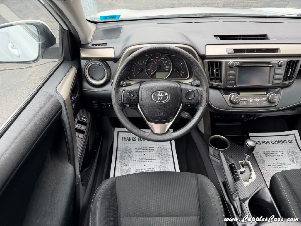2014 Toyota Rav4 Image 17