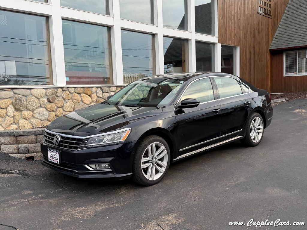 2017 Volkswagen Passat Image 1