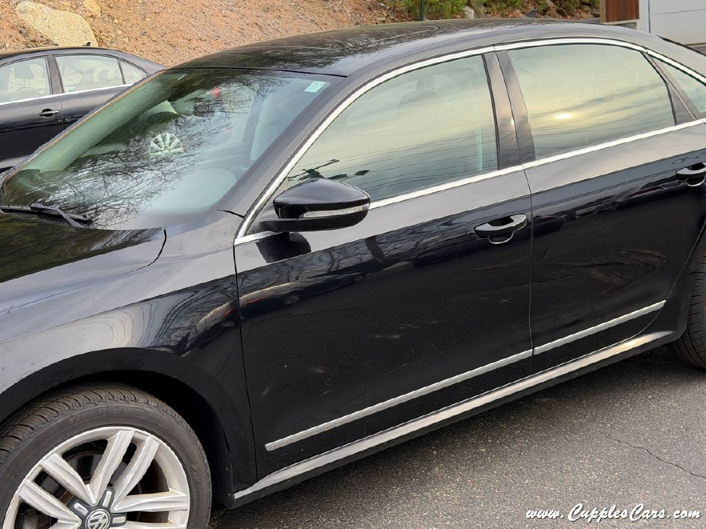 2017 Volkswagen Passat Image 29