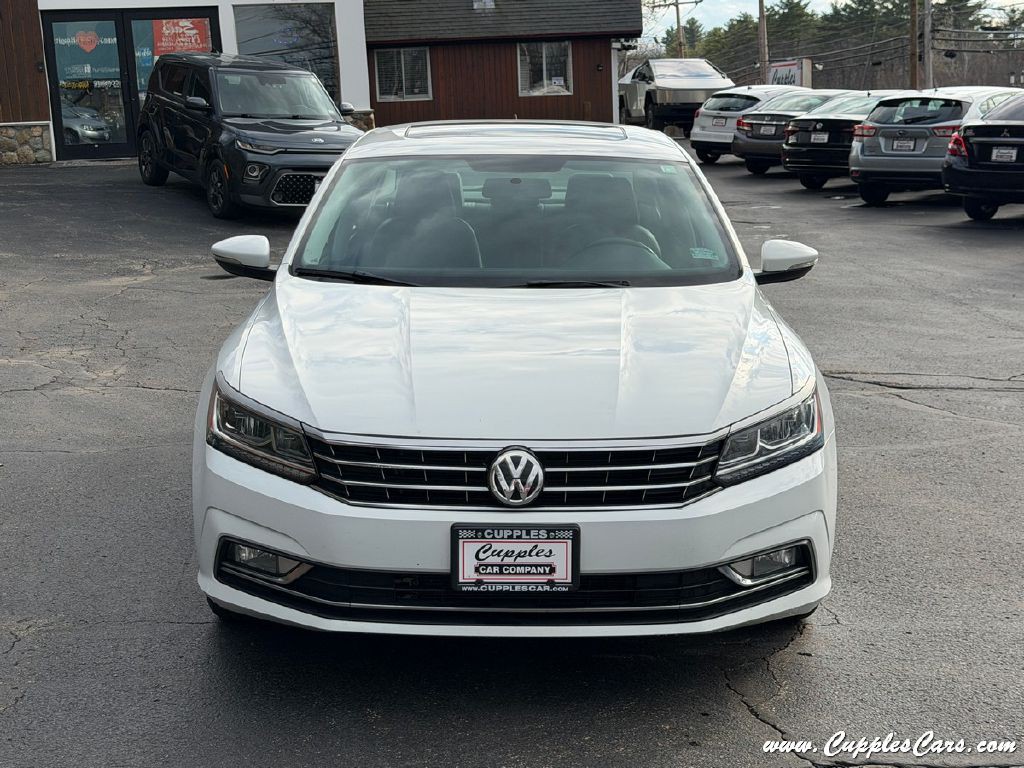2016 Volkswagen Passat Image 33