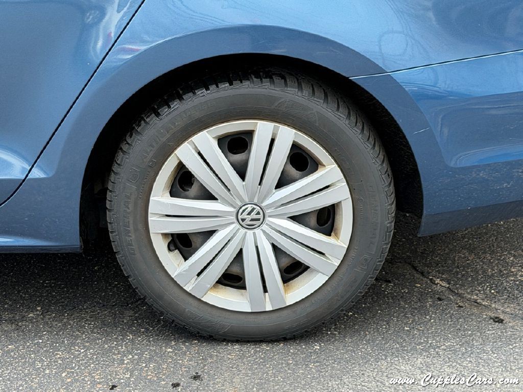 2017 Volkswagen Jetta Image 43